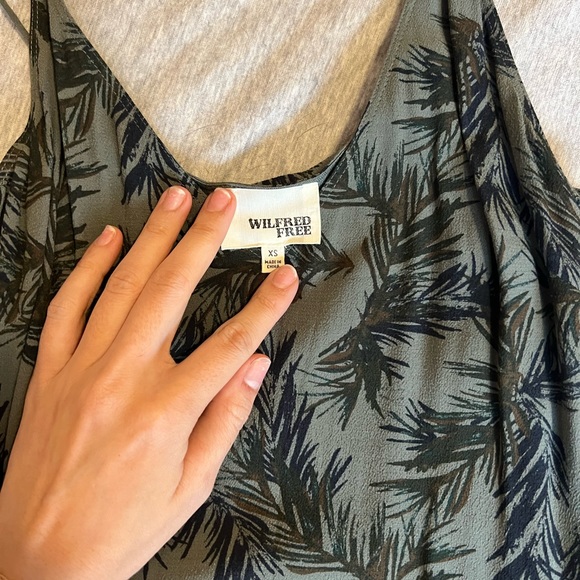 Wilfred Free Mini Dress size XS - Picture 2 of 6